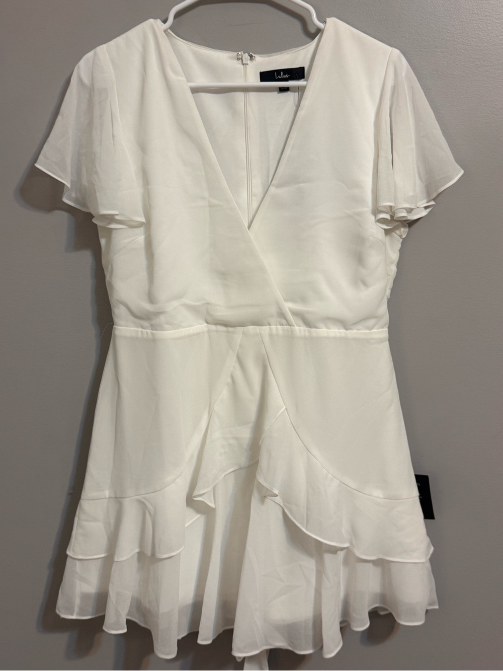 Lulus White Ruffle Wrap Mini Dress Flutter Sleeve Tie Waist Size L NWT